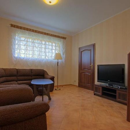 فندق Przy Debach ستارغارت ستاتشينسكي المظهر الخارجي الصورة